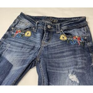 Grace In LA Women's Jeans Size 25 Blue Distressed Floral Embroidered Patches